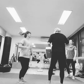 キック連打！香水バージョン^_^の画像