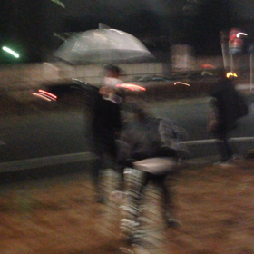 皆さんは雨をよけることが出来ますか？の画像