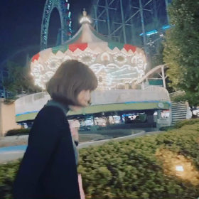 女子　お茶　　メリーゴーランドの画像