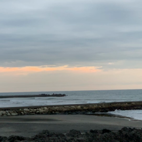 2月15日千葉北、東浪見の朝の波の画像