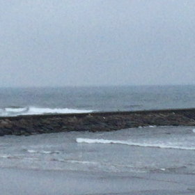 11月3日千葉北、東浪見の朝の波の画像