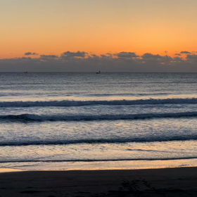 2月22日千葉  北、東浪見の朝の波の画像
