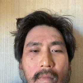 清春笑い始めの画像