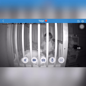 一歳に惑わされるパパ。　憎たらしい。けど、キュンの画像