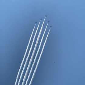 ブルーインパルスが東京上空に！の画像