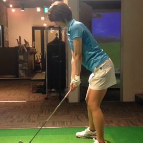 動画！スイング②カメラに向かっての画像