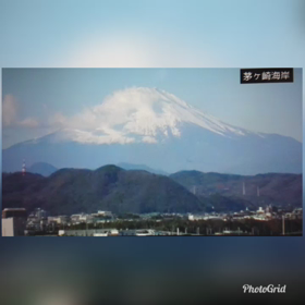 雪化粧の富士山の画像