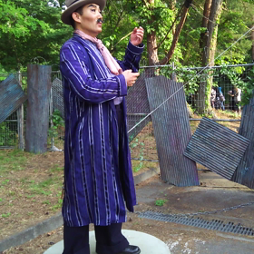 INSOMNIA TRAIN の座長さん    パフォーマンスの画像