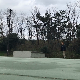 通勤途中のスケート　　その2  50ー50がなかなか出来ない朝の画像