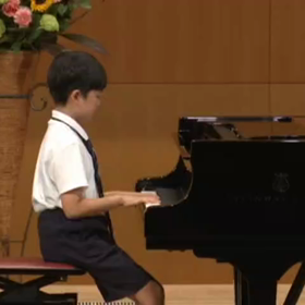 孫のピアノ発表会の画像