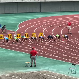 ６年女子100m予選③の画像