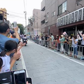 オリンピックロードレースのゴールの画像