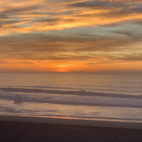 ^_^8月9日千葉北、東浪見の朝の波の画像