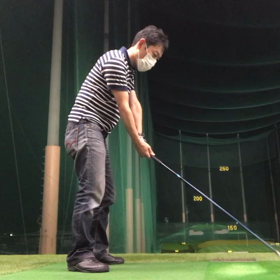 2022昨晩の練習83(左肩越しにボールを見る)の画像