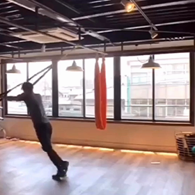 TRX モビリティエクササイズの画像