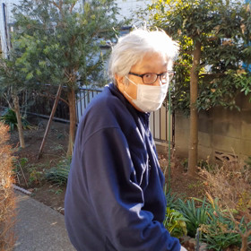 今日も庭半周。歩けました❣の画像