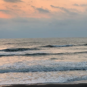 4月10日千葉北、東浪見の朝の波の画像