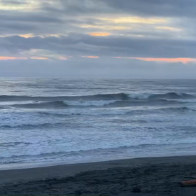 9月22日千葉北、東浪見の朝の波の画像
