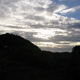 秘境の夜明けの画像