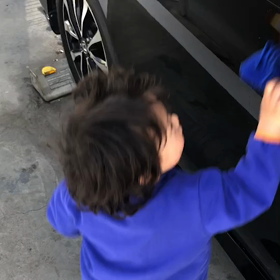 洗車中のうたくんの画像