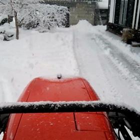 本日も雪かき作業…の画像