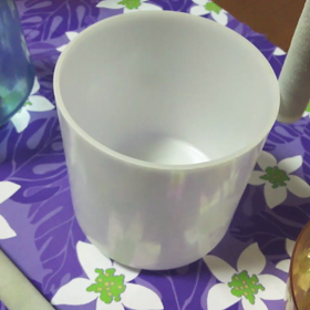 クリスタルボウル音動画の画像