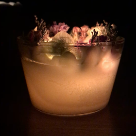 ランタンになるボタニカルキャンドルの画像