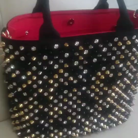 ラインストーン×スタッズバッグ・Mサイズ・ブラックの画像