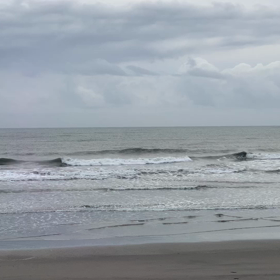 11月1日千葉北、東浪見の朝の波の画像