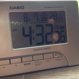 鳴き始める時刻を突き止めようと…の画像