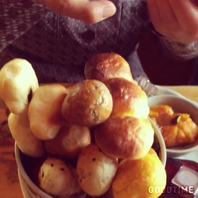 地元のカフェで。の画像