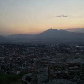 アザーン　動画　プリズレン　コソボの画像