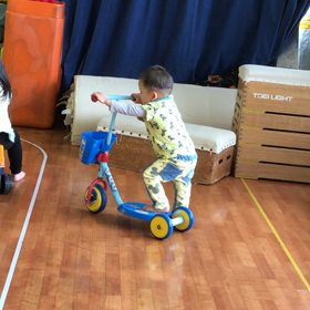 三輪車よりの画像