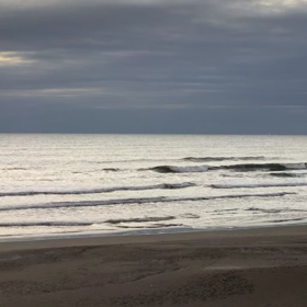 1月20日千葉北、東浪見の朝の波の画像