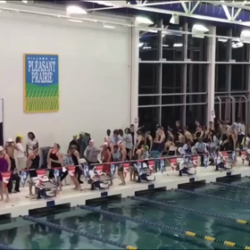 レースはお祭りの画像