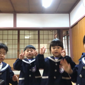 タヌキの手遊び歌の画像