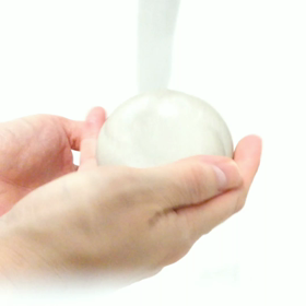 パーソナルカラーで選ぶお肌にあった洗顔石けん　イエベ肌さんを泡立ててみました！の画像