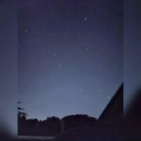 秋の夜空の画像