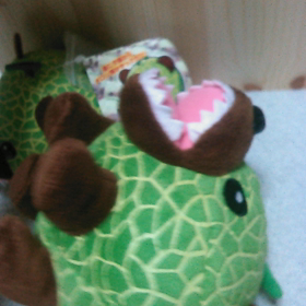 メロン熊がメロン熊を襲う！(￣▽￣;)の画像