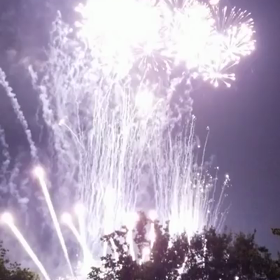 花火の動画で日本の夏を・・・の画像