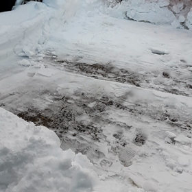 敷地内除雪!!!!ブルの画像