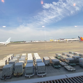 久しぶりの国際線ターミナルの画像