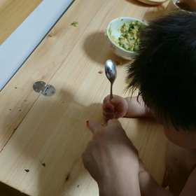 ごはんのとき大変だ(^o^;)の画像