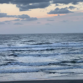 10月7日千葉北、東浪見の朝の波の画像