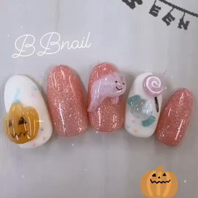 ハロウィンネイルの画像