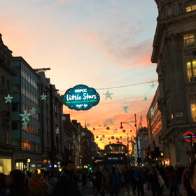 オックスフォードサーカスの夕陽360度の画像