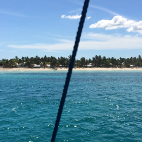 セブ島旅行3日目-③　船から見たサンタフェビーチの画像