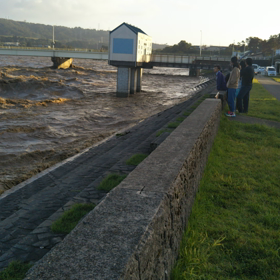 やっと信濃川の水位が下がり始めましたの画像