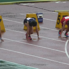 女子５年100m予選の画像