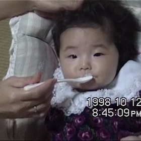 さえりんの❤️ひゃ❗ヒャ❗1００日⁉️おめでとう‼️お食い初め★パート３☆おいしい❓(ﾟ▽ﾟ*)の画像